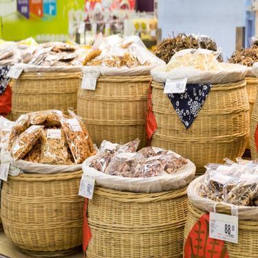 北京華晨遠(yuǎn)洋國(guó)際貿(mào)易有限責(zé)任公司